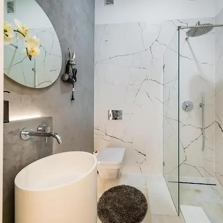 Dodo Acomodo 6 Krakkó