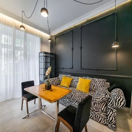 Dodo Acomodo 6 * Cracovia