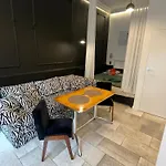 Dodo Acomodo 6 Apartament